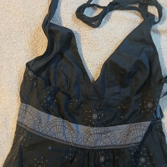 Banana Republic Factory Women's Black and Gray Halter Top SZ S GUC - Picture 6 of 9